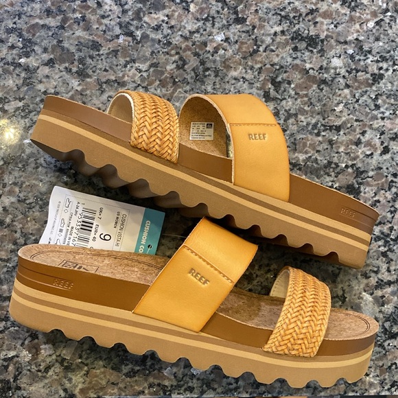 Reef cushion Vista Hi sandal - Picture 5 of 6